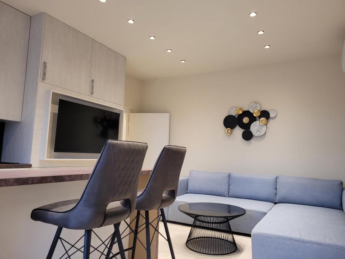 Lara II Apartman Ντέμπρετσεν Εξωτερικό φωτογραφία